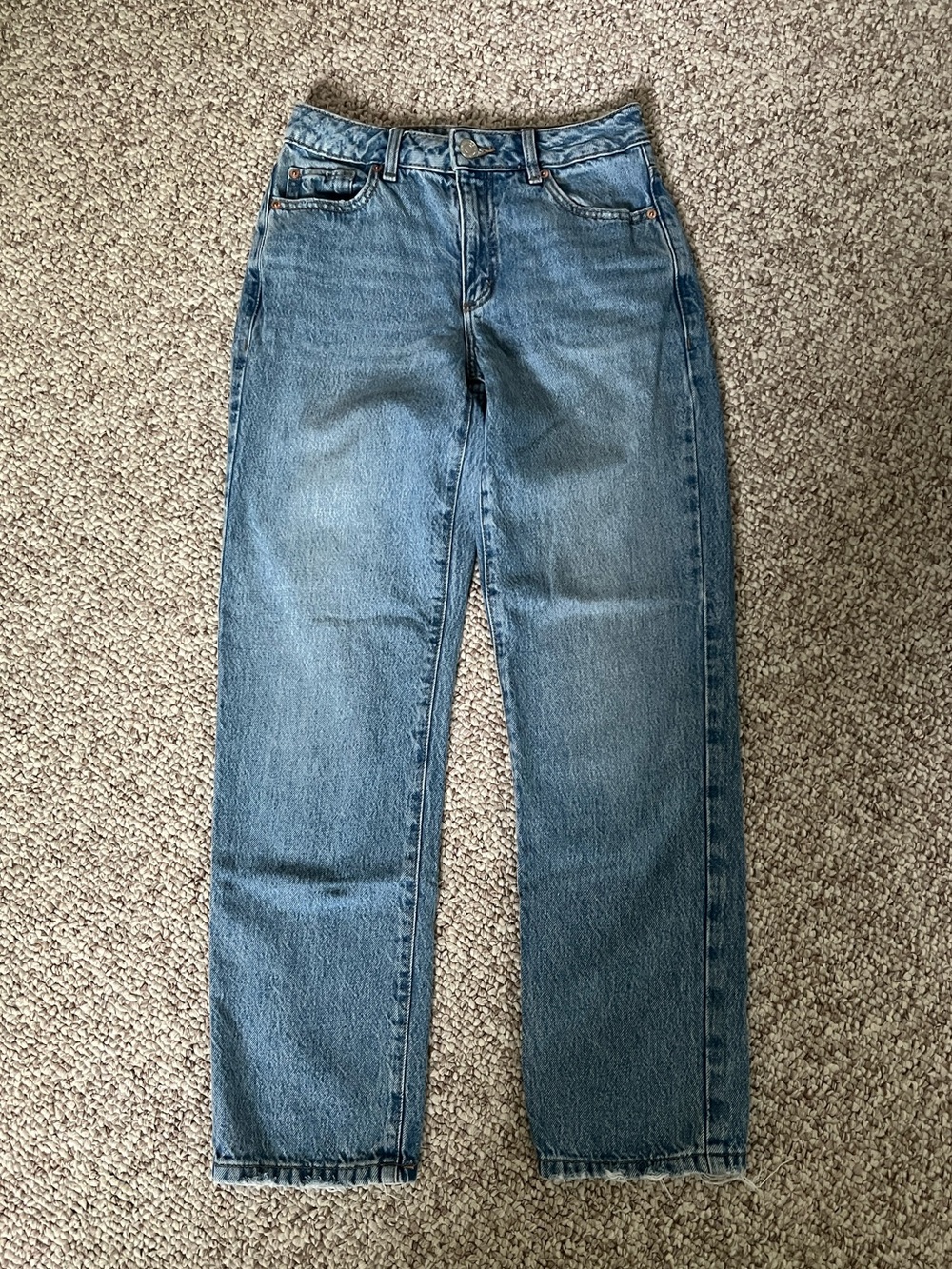 Garage Vintage Medium Wash Straight Jeans